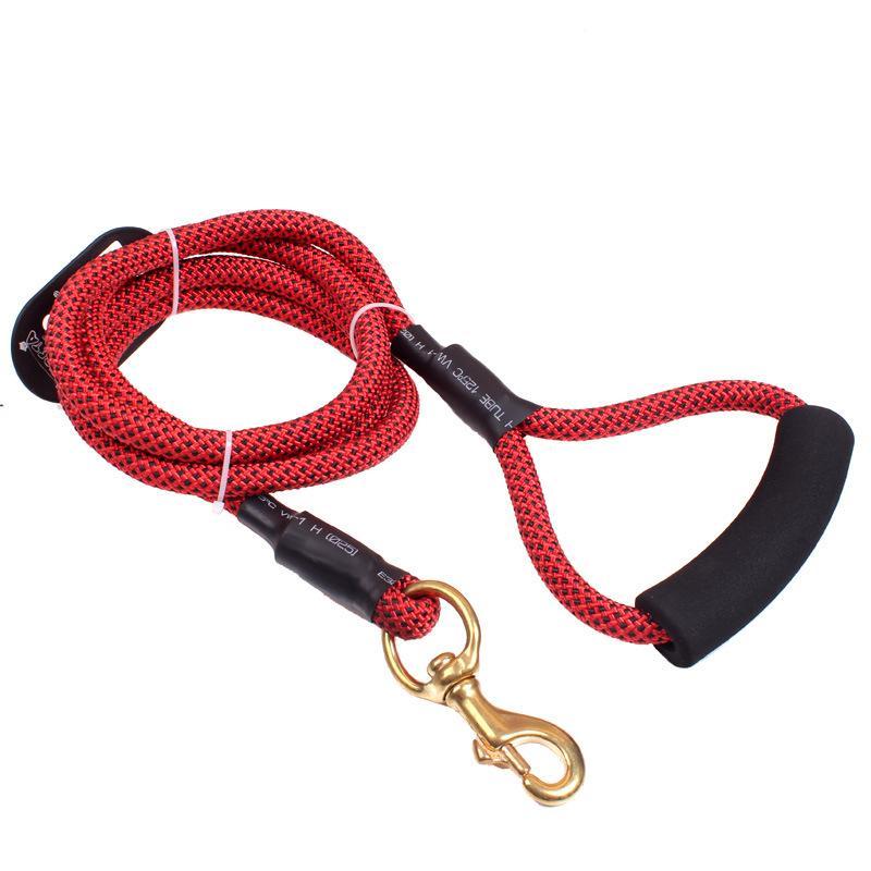 🎁 The Pets Club Durable Travel Nylon Dog Leash with Brass Buckle - Red / M